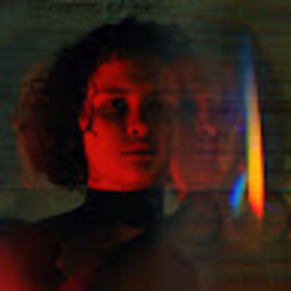 Meet your Posher, Vitória